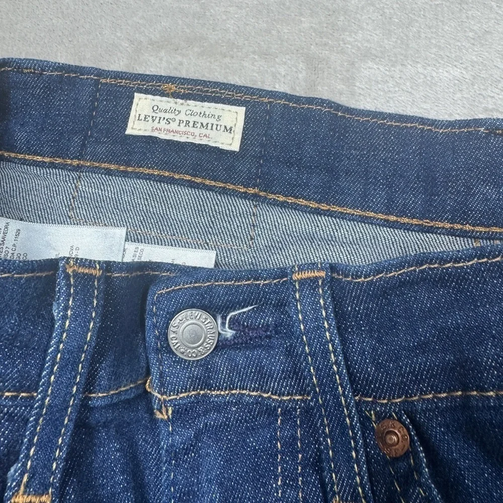 Levi’s Premium Men’s 511 Slim Dark Wash Cotton Blend Zip Fly Blue Jeans 31x30